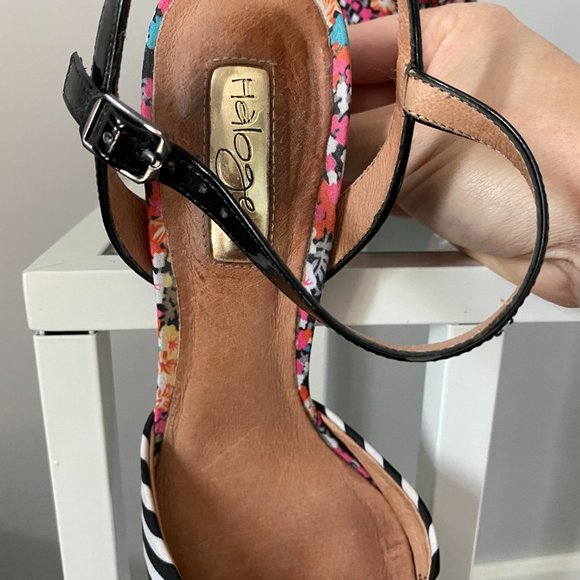 Halogen Slingback Heels: Black & White Striped with Floral - Picture 6 of 6